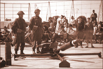 Home Army and Browning Gun